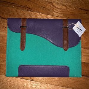 Color block clutch bag
